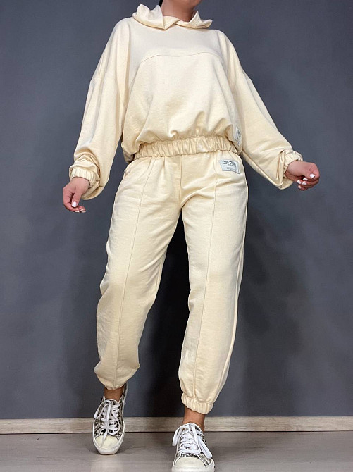 Костюм жіночий CAPPITONE 101181 худі з капюшоном резинка та брюки джоггери шов світло бежевий, світл Одеса - фото 8