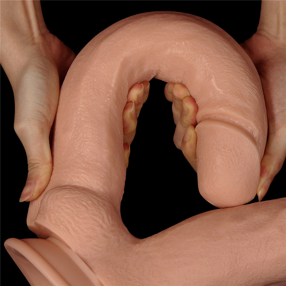 Двойной фаллоимитатор - King-Sized Realistic Mega Double Dildo 12