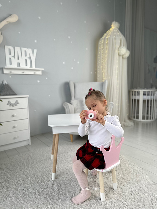 Детский столик белый и стульчик корона розовая. Столик с нишей для карандашей и разукрашек Киев - изображение 8