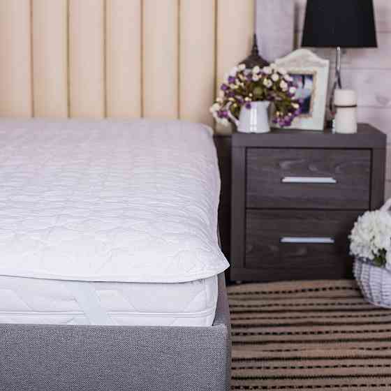 Novita Наматрацник Novita 70х190 см захисний антиалергенний з резинкою по кутах білий (40-0024w Коломыя