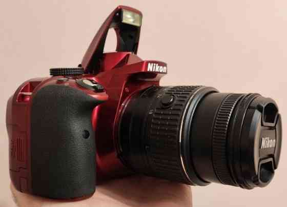 Зеркальный Фотоаппарат Nikon D3300 с объективом 18-55 DX VR Киев