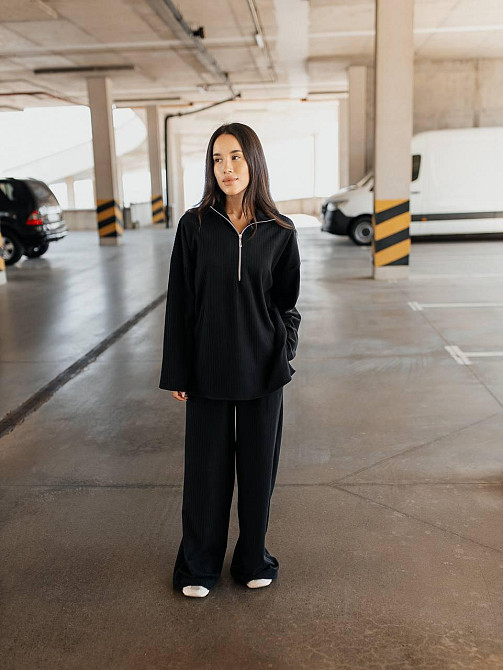 Женский повседневный оверсайз костюм двойка: кофта и штаны трикотаж пума рубчик Черный Одесса - изображение 5