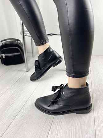 Черевики жіночі VALIENTE чорні натуральна шкіра 36р. (3245) Коломыя