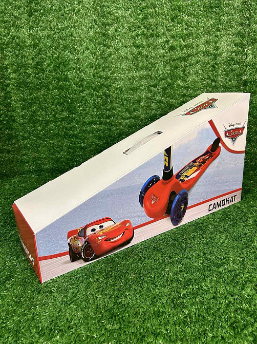 Самокат триколісний Cars з підсвічуванням коліс Червоний (LS2213) Чернігів - фото 6