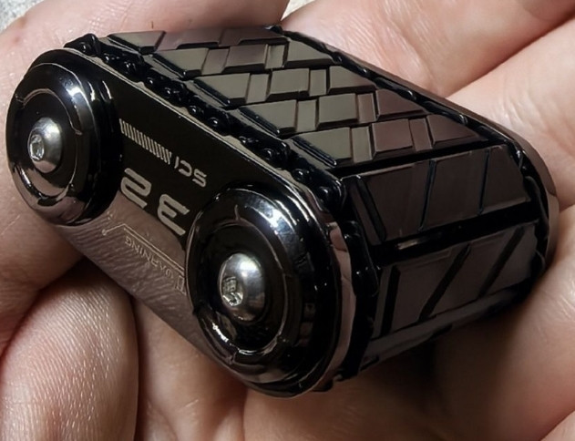 Металевий танк спінер антистрес у футлярі. Харків - фото 1