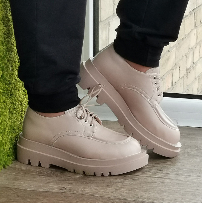 Жіночі Бежеві Туфлі Кросівки на Танкетці Сліпони Шкіряні Мокасини (розміри: 36,37,38,39,40,41) — 6-23х Дніпро - фото 9