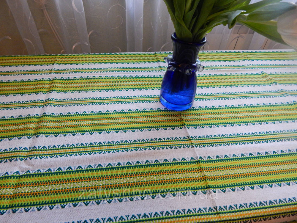 Салатовая скатерть вышитая Киев - изображение 3