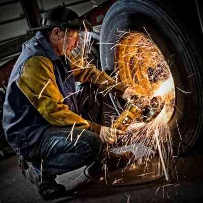 Шлифовальная машина DeWALT DWE492 2200 Вт, 6600 об/мин, d230 мм, (DWE492) Винница