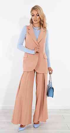 Модный костюм с жилеткой (44) Киев