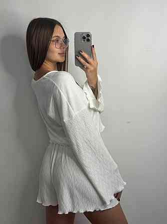 Жіночий комплект зі стрейч-плісе: кофточка та шорти Молочний XS-S Харків