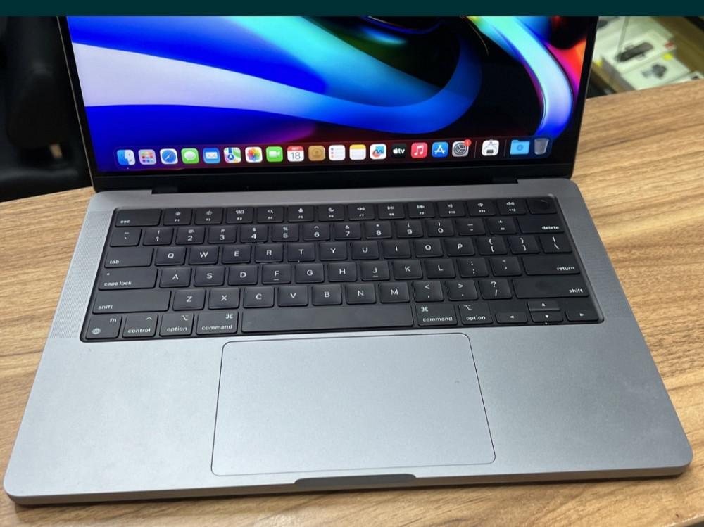 Стан нового, 1749S MacBook Pro 14 2023 M2 Pro 16 Ram 512 SSD. Київ - фото 2