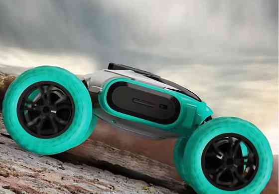 Машинка на радиоуправлении трюковая трансформер с резиновыми колесами ,зеленая Каменец-Подольский