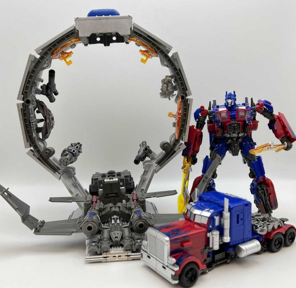 Трансформер  Оптимус Прайм с причепом з кінофільму Dark of the moon Киев - изображение 7