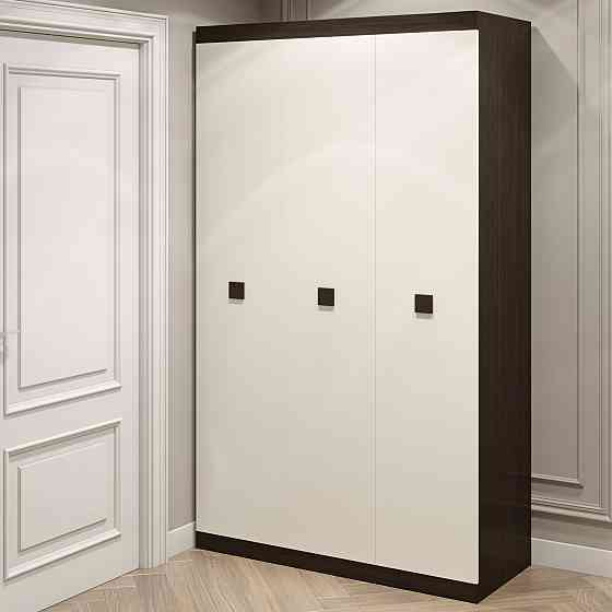 Шкаф 3-х дверный Эверест Соната-1200 венге темный + белый (DTM-2295) Днепр