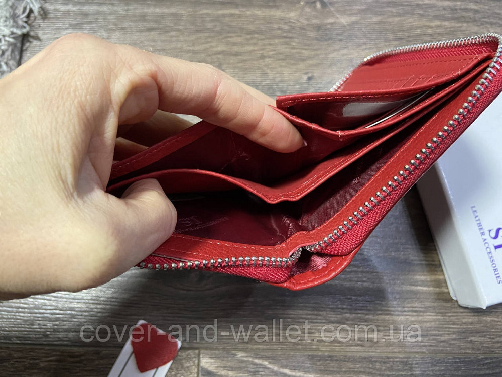 Компактный кожаный женский кошелек на молнии красного цвета ST Leather 390 Киев - изображение 6