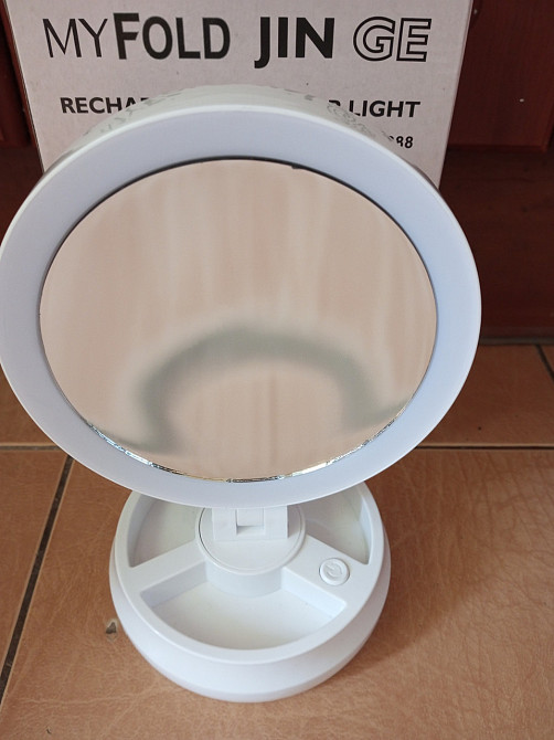 Складне косметичне дзеркало для макіяжу кругле 10X My Fold Away Mirror з LED (JG-388) Полтава - фото 1