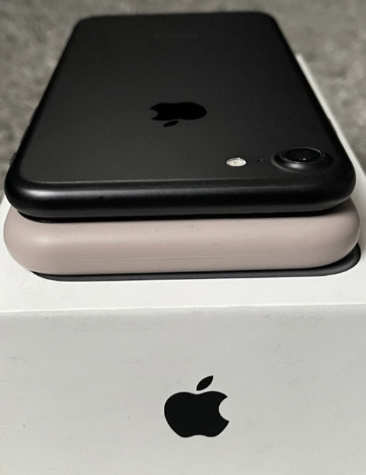 Айфон Apple iPhone 7 32Gb. Matte Black Neverlock Київ - фото 4