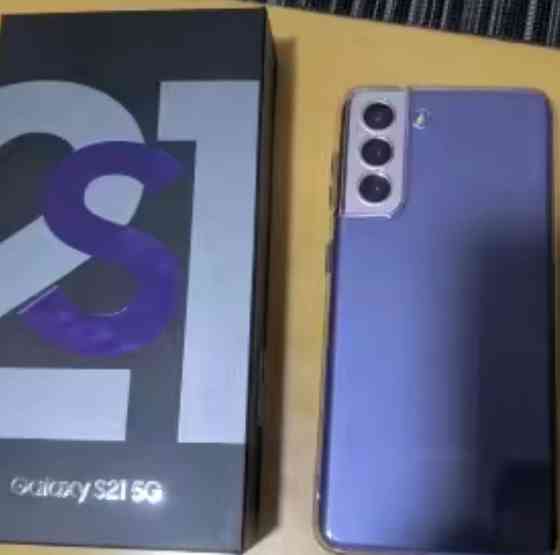 Смартфон Samsung S21 8/128Gb. Київ