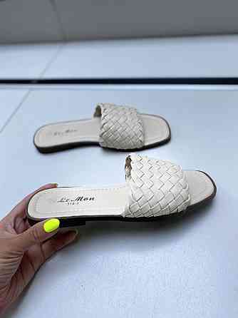 L&M Стильні шльопанці жіночі, штучна шкіра, бежеві на низькій підошві літні L&M 314-3 р. 38-40 Коломыя