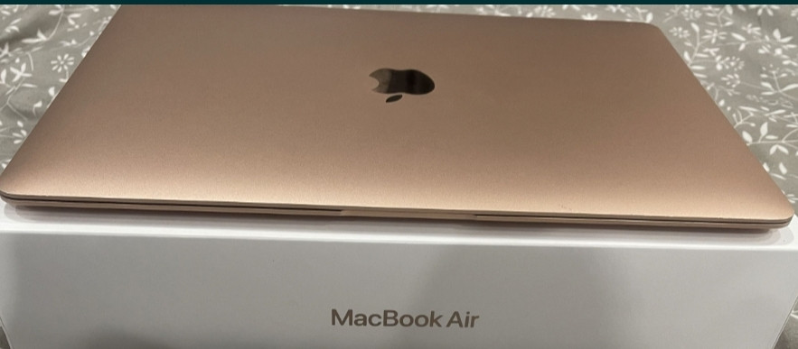 Ноутбук MacBook Air m1 2020 8/256Gb. Идеал ! Киев - изображение 1