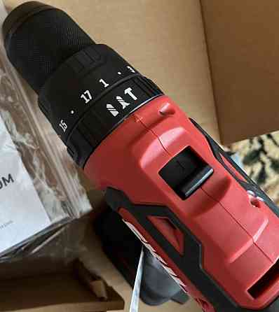 Ударный бесщеточный шуруповерт SKIL HD529402 PWR Core 20, 2Ah батарея. Харьков