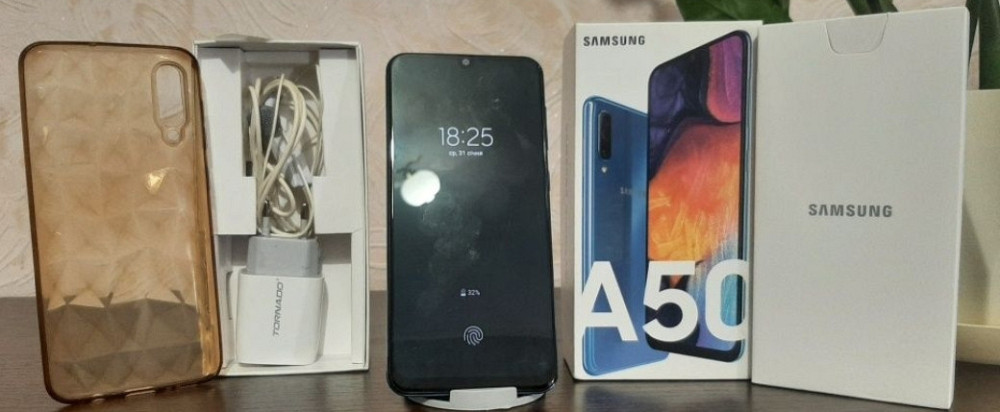 Смартфон: Samsung A50 4/64Gb. Київ - фото 7