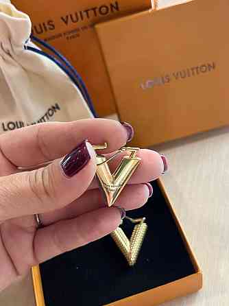 Луї Віттон сережки / Louis Vuitton сережки у формі трикутника Одеса