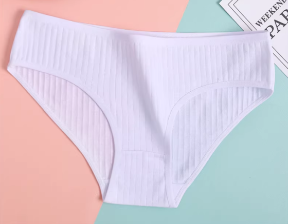 Женские трусики из хлопка 3 штуки 44 черный белый розовый Киев