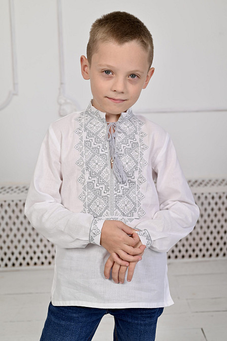 Вышиванка для мальчика Белый лен с серым орнаментом Сумы - изображение 1