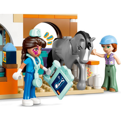 Конструктор LEGO Friends Ветеринарна клініка для коней і домашніх улюбленців (42651) Вінниця - фото 11