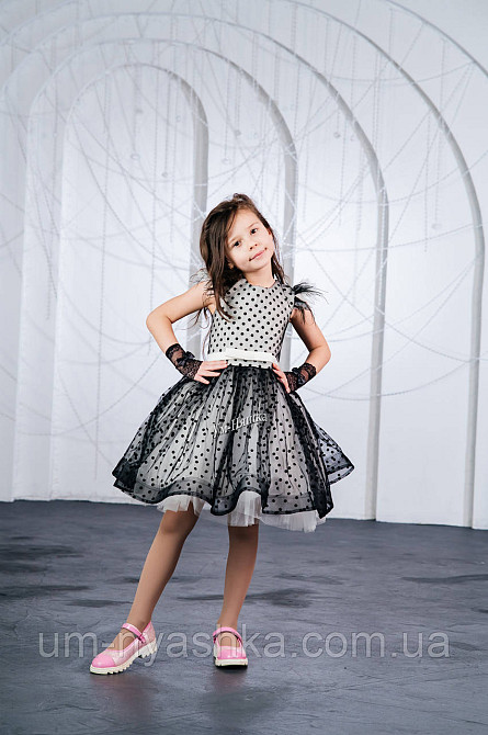 Пышное нарядное платье в ретро стиле 