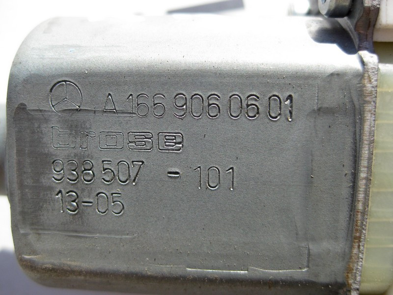 Mercedes-Benz  A1669060601 Моторчик заднього правого склопідйомника ML W166 GL X166 Одесса - изображение 3