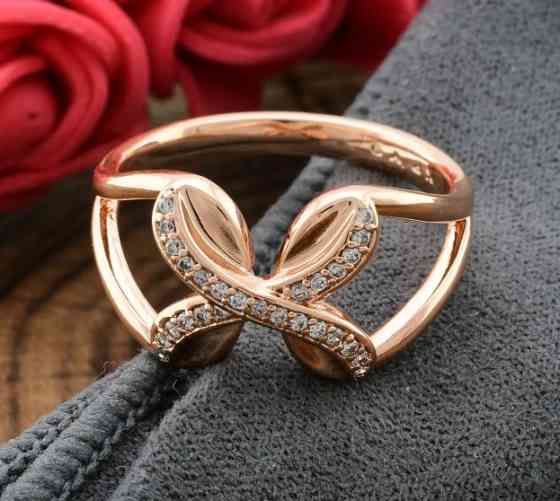 Кольцо Xuping 14119, 20 размер (ширина 11мм), белые фианиты, позолота РО Киев