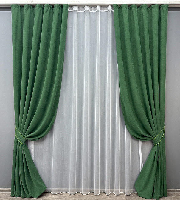 Комплект штор VR-Textil Микровелюр Petek 150х270 2шт и Тюль 400х270 1709ш-1153т Зеленый с белым 71-032/3 Киев - изображение 1