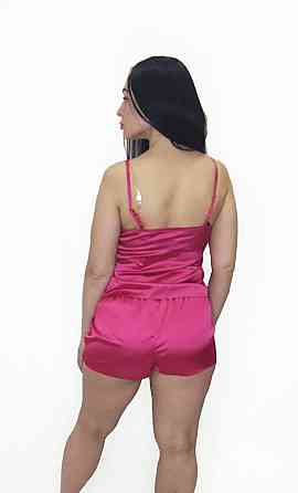 Пижама женская шелковая с шортами Малиновый M Харьков