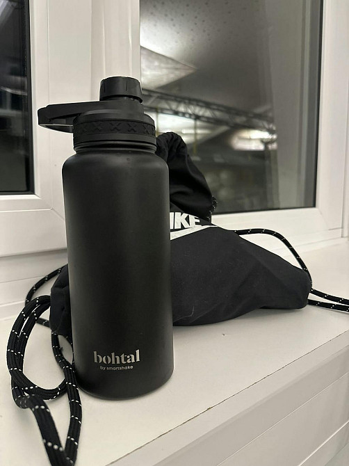 Пляшка для води металева з подвійною вакуумною ізоляцією Bohtal Insulated Sports Bottle 960 ml/32 oz Black Кам'янське - фото 8