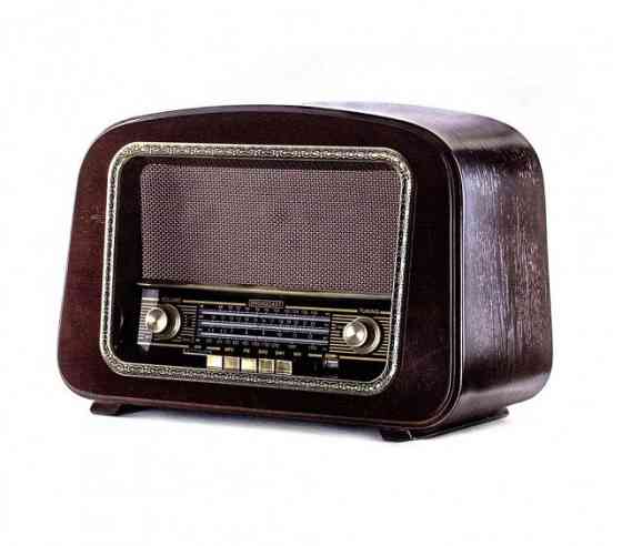 Ретро радіо програвач Daklin Європа з підсвічуванням дерево Горіх (RP-050A) Вінниця