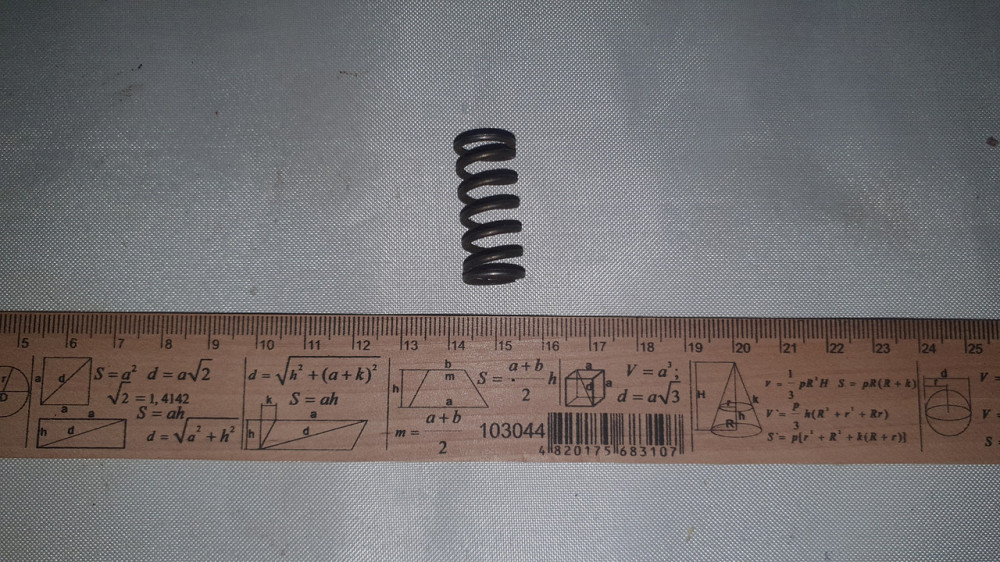 Пружина сжатия 13.5х30х1.5 мм. СССР. Харьков - изображение 1