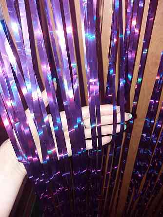 Дождикк для фотозоны с голограммой 2 м на 1 м фиолетовый Киев