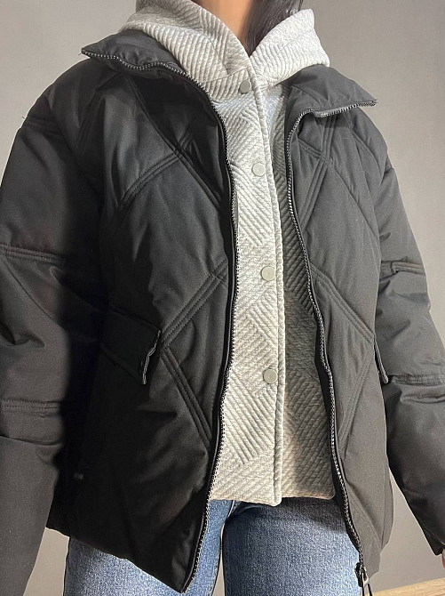 Куртка жіноча Joy one 552 демісезонна оверсайз трикотажна вставка з капюшоном подвійна застібка чорна, чорний, M Київ - фото 19
