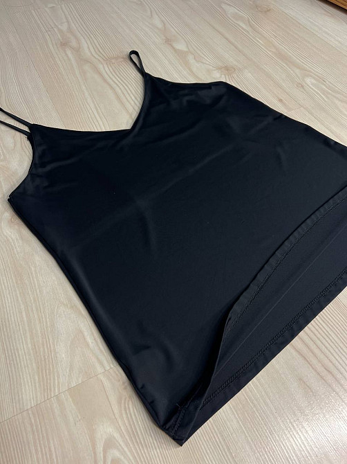 Майка женская A-N Q-13 базовая на тонких бретелях с подкладкой, черный, one size Киев - изображение 17