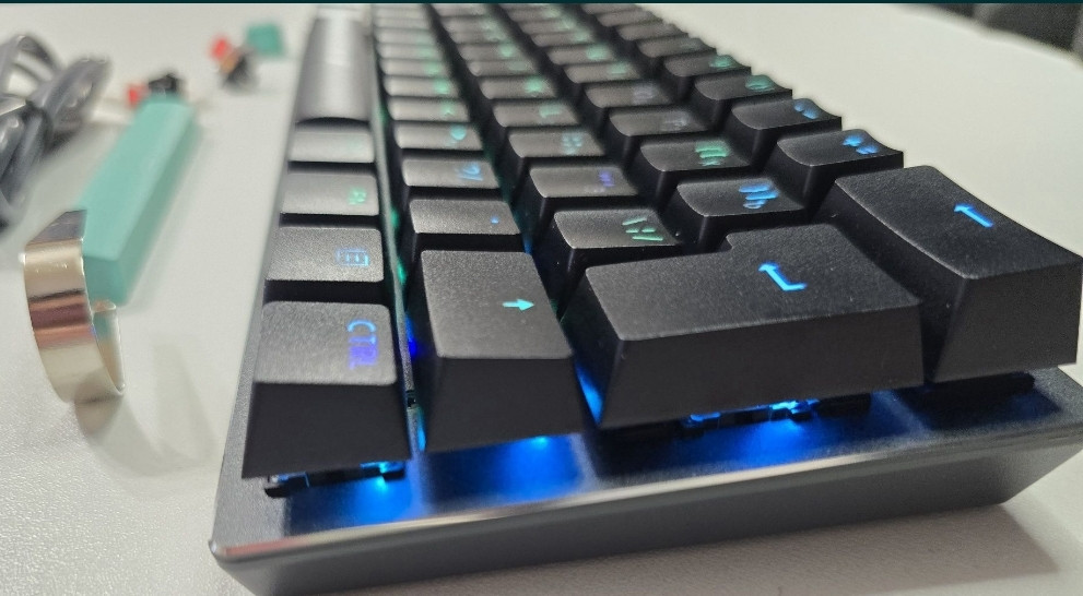 Клавиатура новая механическая игровая Machenike K500 - B61 Mini PBT. Киев - изображение 5