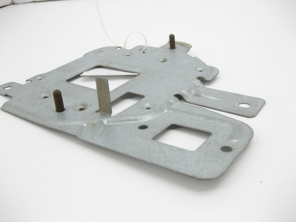 Mercedes-Benz  A1648201614 Кронштейн антенного підсилювача мобільного телефону ML W164 Одесса - изображение 5