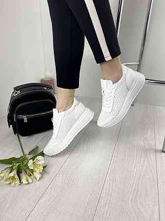 EMELI Кросівки жіночі EMELI 915/3 ST білі (весна-осінь, шкіра натуральна) (2685) лише 39р. Коломия