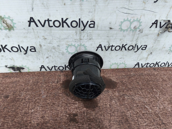 Дефлектор повітря лівий Nissan Note E11 2005-2012 (68760-BH00A) Ковель - фото 4