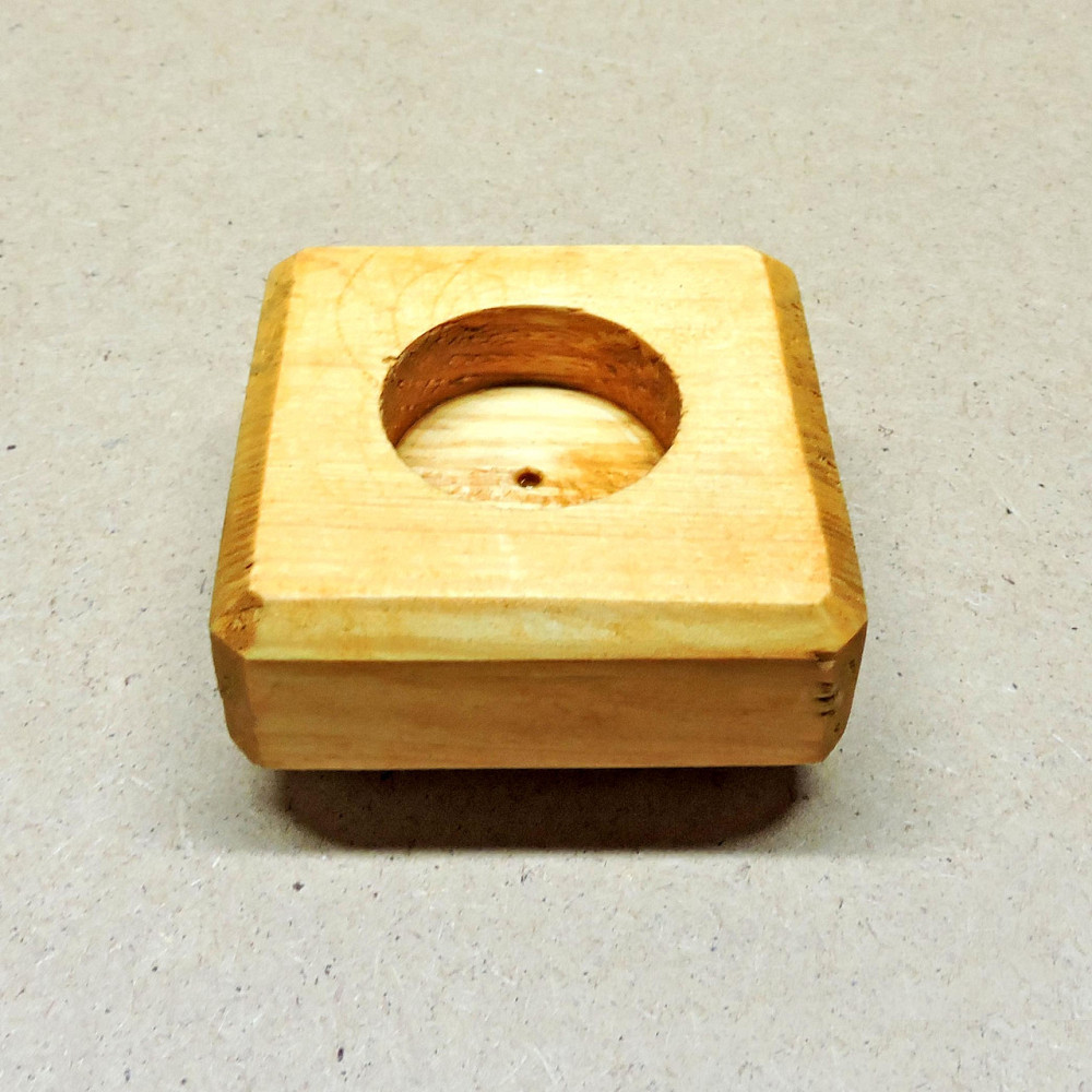 Подсвечник 