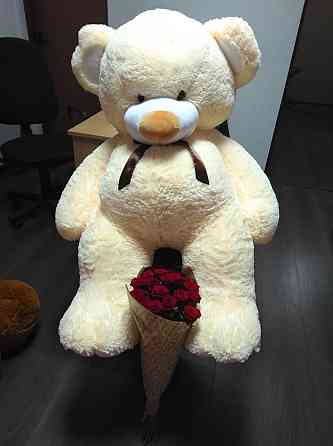 Великий плюшевий ведмедик 180 см. Величезний плюшевий ведмедик. Великий ведмідь Тернопіль