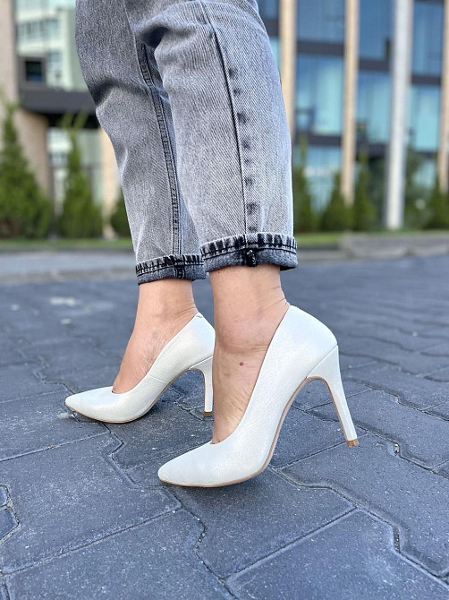 Nivelle Туфлі жіночі NIVELLE срібні натуральна шкіра-сатин каблук 10см 36р.-23.5см 37р.-24см 38 Коломыя - изображение 5