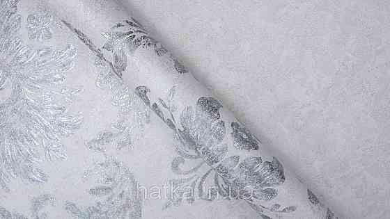 Шпалери метрові вінілові на флізеліні Sintra Classic класика вензель структурні сріблясті на білому 406649 Київ