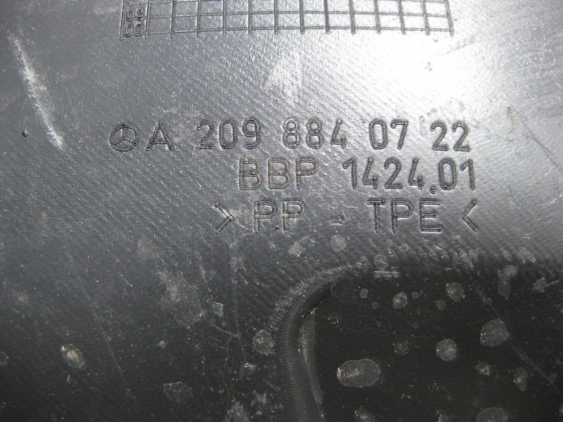 Mercedes-Benz  A2098840722 Підкрилок передній лівий задня частина C-Class W203 CLK C209 Одесса - изображение 3